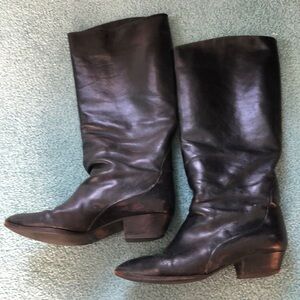 Johnston and Murphy wide calf leather boots
